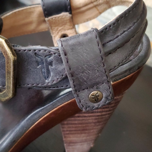 Frye sage trapunto sandals 🔥 - Picture 6 of 9